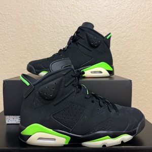 Jordan 6 retro Electric Green size 10.5